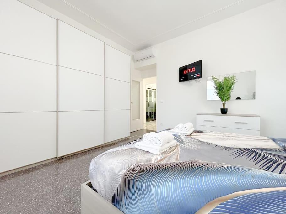 Elegant Apartment - Wifi - Smart Tv - Netflix Генуя Екстер'єр фото